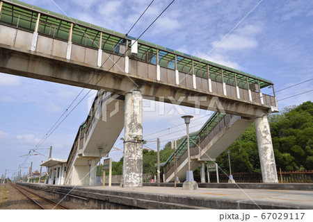 鉄路 線路 鉄道 67029117