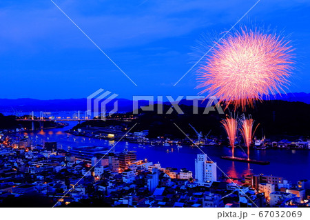 おのみち住吉花火まつり(広島県 尾道市)千光寺公園から見る おのみち住吉花火まつり(広島県 尾道市)千光寺公園から見る 67032069
