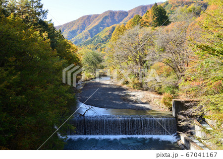湯西川温泉の紅葉　　＃3 67041167