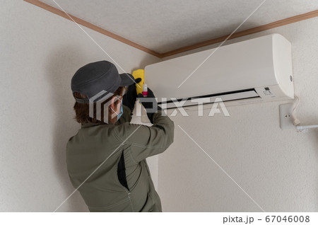 エアコンクリーニング 67046008