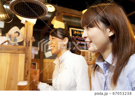 女子会 女子会 67053238