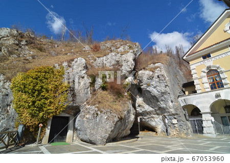 スロベニア ポストイナ スロベニア ポストイナ 67053960