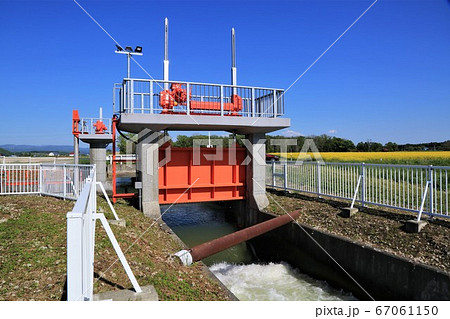農業用水路 67061150
