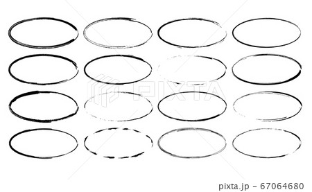 Set Of Black Circle Vector Grunge Frames のイラスト素材