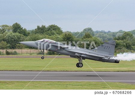 スウェーデン空軍JAS39Cグリペン離陸 スウェーデン空軍JAS39Cグリペン離陸 67068266
