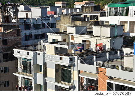 バングラデシュのコックスバザール ホテル・モーテル・ゾーンの街並み 密集するホテルやゲストハウス バングラデシュのコックスバザール ホテル・モーテル・ゾーンの街並み 密集するホテルやゲストハウス 67070087