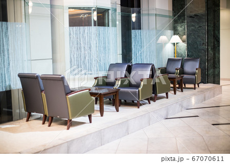 ホテルロビーのソファ ホテルロビーのソファ 67070611