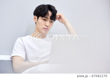 男 男性 男の子 67082270