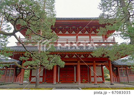 大徳寺 山門 金毛閣 の写真素材