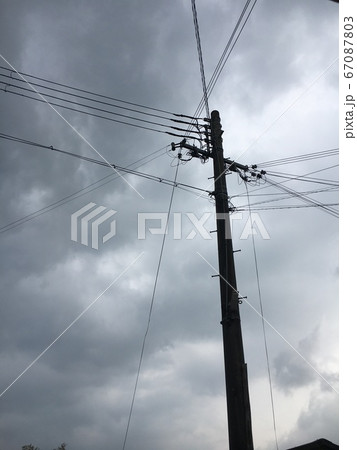 電信柱 67087803