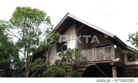 ログハウス 67088280