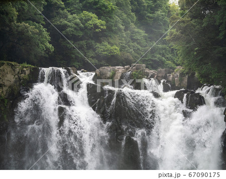 宮崎県 都城市 関之尾滝 67090175