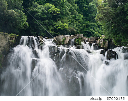 宮崎県 都城市 関之尾滝 67090176