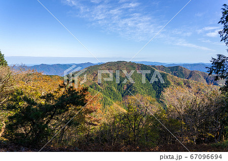 関西百名山、西床尾山から東床尾山方面を見る！（兵庫県朝来市和田山町）※作品コメント欄に撮影位置 67096694