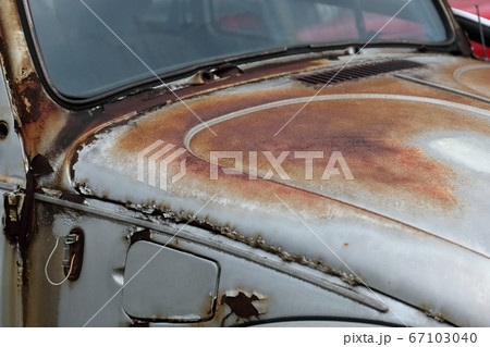 錆びた車 イメージの写真素材