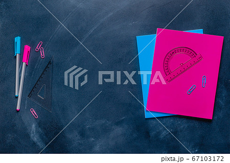 Flat lay of back to school supplies Flat lay of back to school supplies 67103172