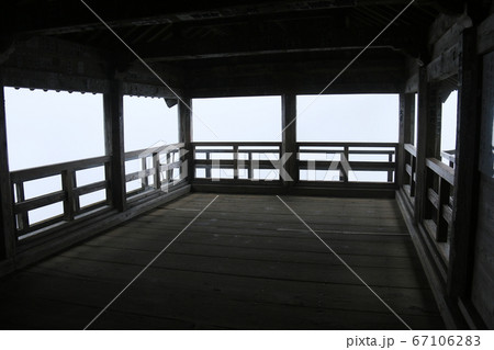 山形の梅雨　雨の山寺（立石寺）五大堂からの景色 67106283