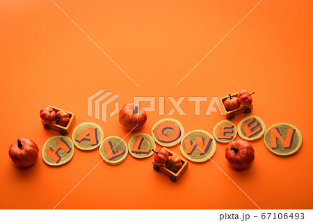 ハロウィンかぼちゃのパレードの写真素材