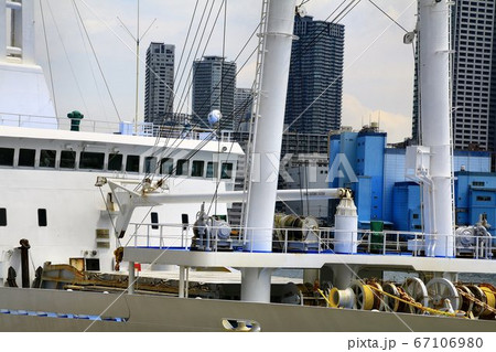 島の命を支えた貨客船 2代目さるびあ丸 島の命を支えた貨客船 2代目さるびあ丸 67106980