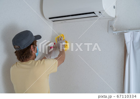 壁紙クロスクリーニング 67110334