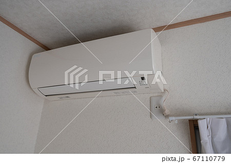 家庭用エアコン室内機 家庭用エアコン室内機 67110779