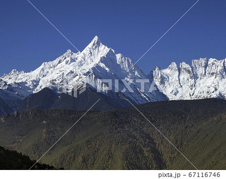 雲南省徳欽 梅里雪山 メツモ 五冠神山 (ジャワリンガ) Meili Snow Mountains 雲南省徳欽 梅里雪山 メツモ 五冠神山 (ジャワリンガ) Meili Snow Mountains 67116746