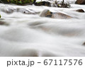 絹のような川 67117576