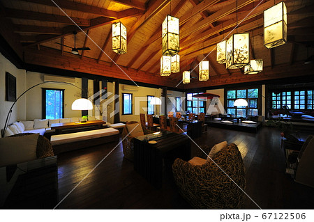 レストラン 飲食店 ダイニング 67122506