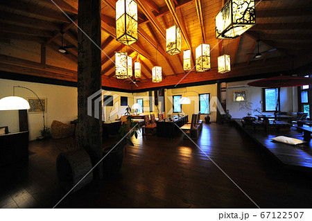 レストラン 飲食店 ダイニング 67122507