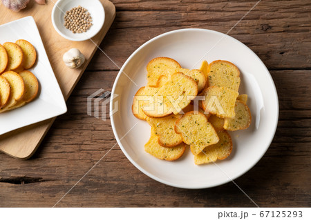 Thai Crispy Garlic Bread on white plate.Thai snack food  67125293
