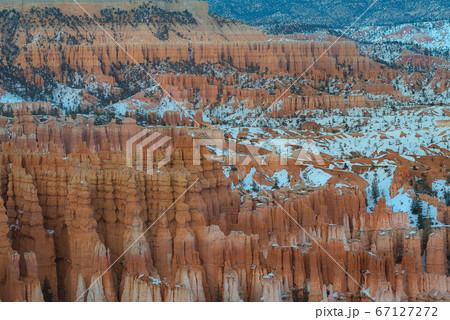 Bryce Canyon National Park in the winter Bryce Canyon National Park in the winter 67127272