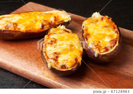 ナスのミートソースチーズ焼き ナスのミートソースチーズ焼き 67128963