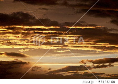 夕空の輝き 67136160