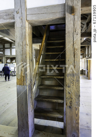 備中松山城　天守内部　階段　岡山県高梁市 67139905