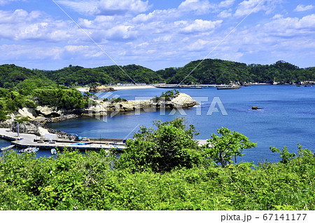 奥松島　稲ヶ崎公園から新浜崎を展望する 67141177