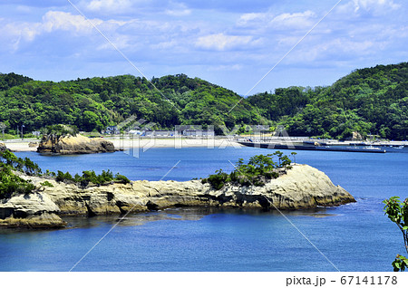 奥松島 稲ヶ崎公園から新浜崎を展望する 奥松島 稲ヶ崎公園から新浜崎を展望する 67141178