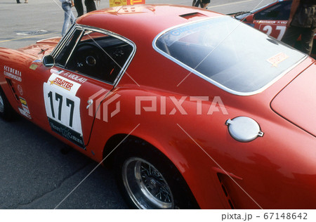 Ferrari 250GT クーペ 67148642