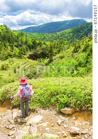 横手山と黒姫池（縦） 67149157
