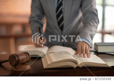 lawyer law legal 67150340