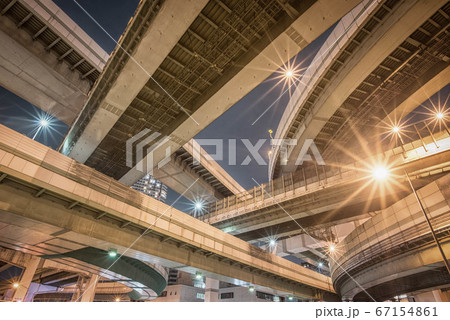 大阪・阿波座ジャンクションの夜景 大阪・阿波座ジャンクションの夜景 67154861