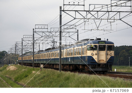 成田線113系2000番台 67157069