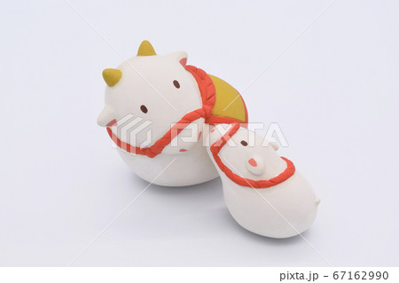 うしの土鈴　年賀状2021　丑年 67162990