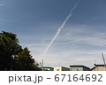 ロケット型飛行機雲 67164692