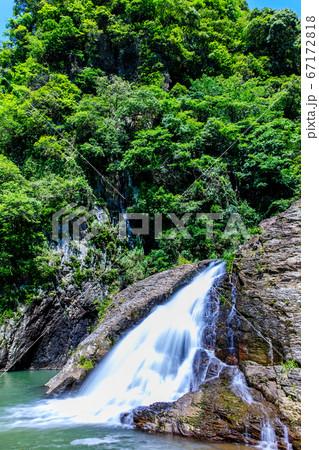 新緑の大樽の滝 河川公園やすらぎの里 【長崎県東彼杵郡】 新緑の大樽の滝 河川公園やすらぎの里 【長崎県東彼杵郡】 67172818