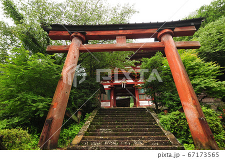 吉野水分神社(楼門) 67173565