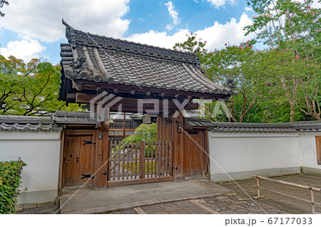 京都 相国寺 瑞春院の門前風景 京都 相国寺 瑞春院の門前風景 67177033