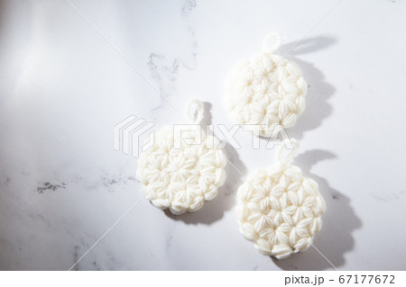 リフ編み・鍵網された手作りアクリルたわし、エコたわし 67177672