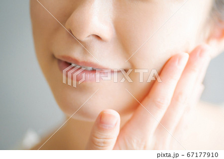 フェイスケア　30代女性 67177910