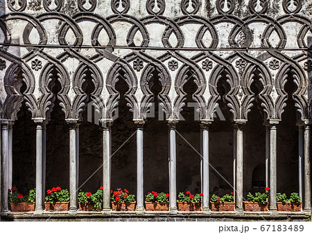 Famous cloister columns of Villa Rufolo, Ravello, Amalfi Coast, Italy 67183489