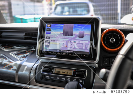 カーナビ 67183799